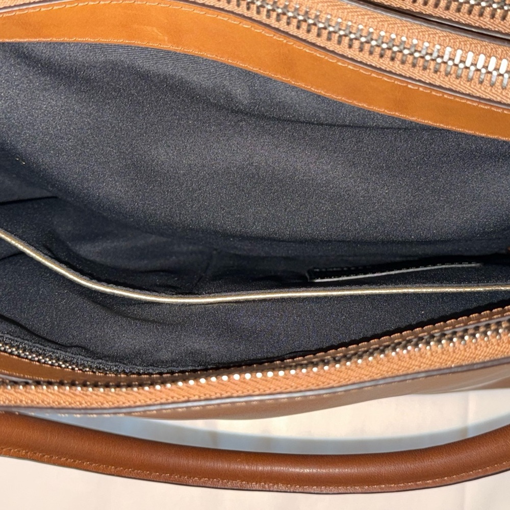 Coach The Borough Bag - Picture 11 of 15